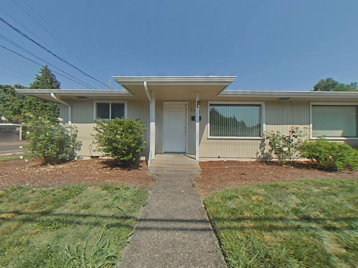 Apartment for rent at 1135 NW 25th, Corvallis, OR 97330