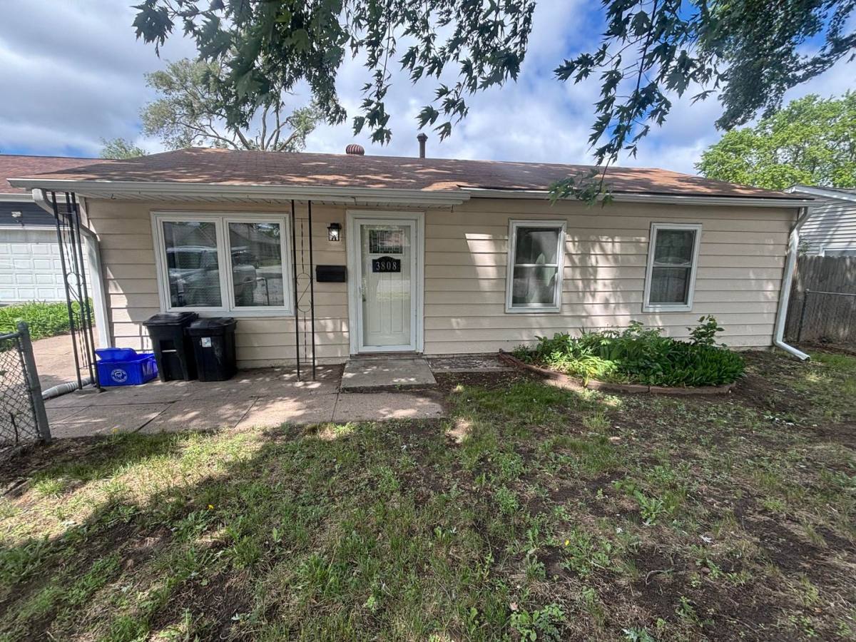 House for rent at 3808 N 13th St, Carter Lake, IA 51510
