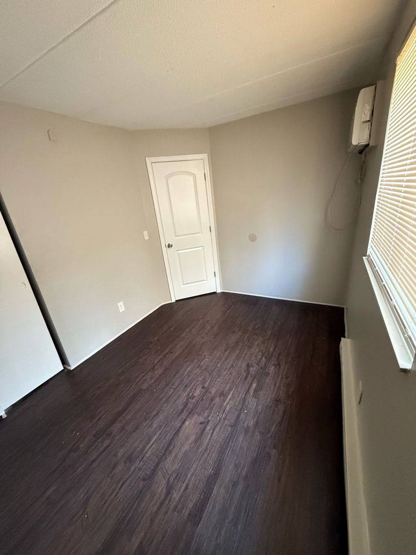 Apartment for rent at 2695 Lafeuille Ave, Cincinnati, OH 45211