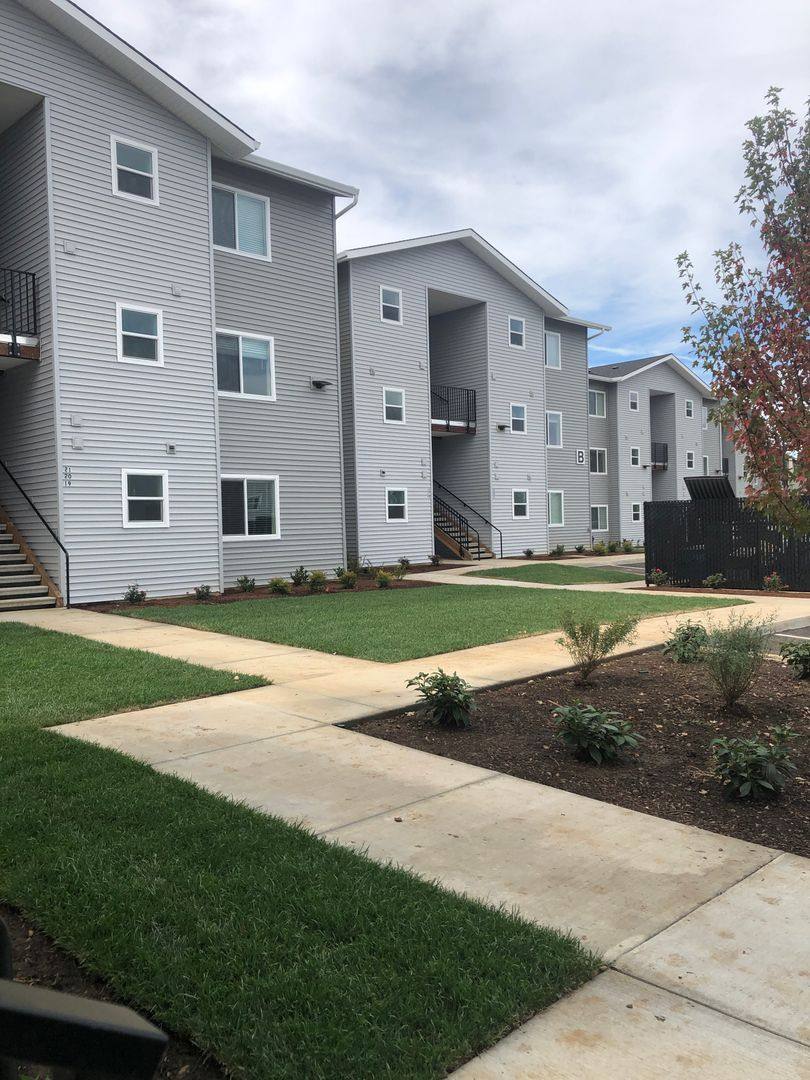 Apartment for rent at 11018 NE 18th St, Vancouver, WA 98684