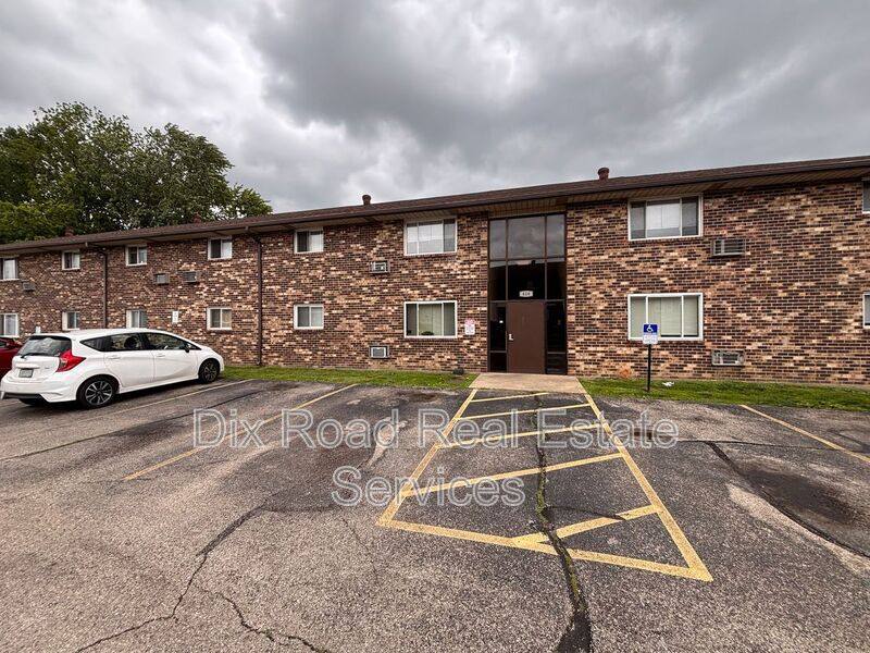 Apartment for rent at 416 Bellbrook Ave #A, Xenia, OH 45385