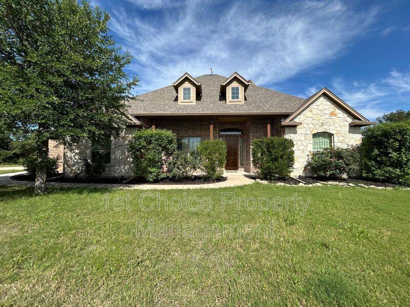 House for rent at 321 Antler Ridge Dr, Azle, TX 76020