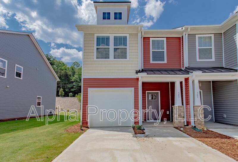 Townhouse for rent at 385 Hague Dr, Duncan, SC 29334