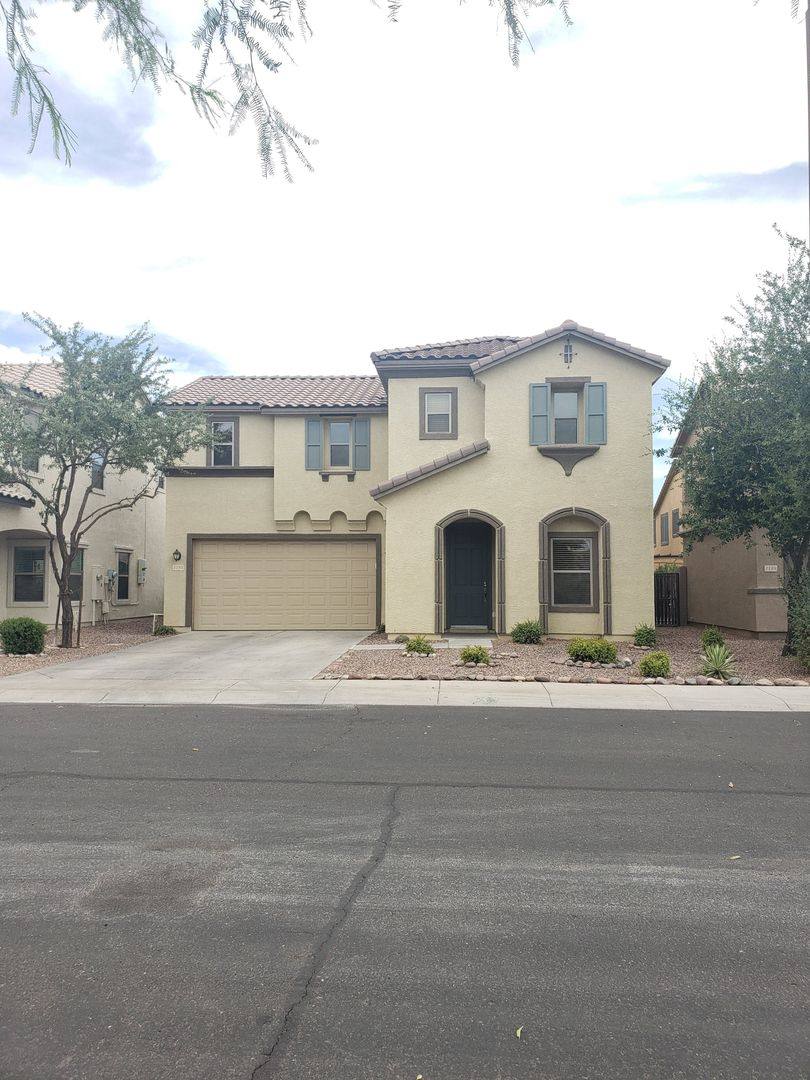 House for rent at 1195 E Canyon Creek Dr, Gilbert, AZ 85295