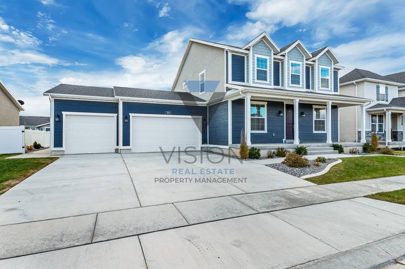 House for rent at 1542 E Lowe Peak Dr, Eagle Mountain, UT 84005