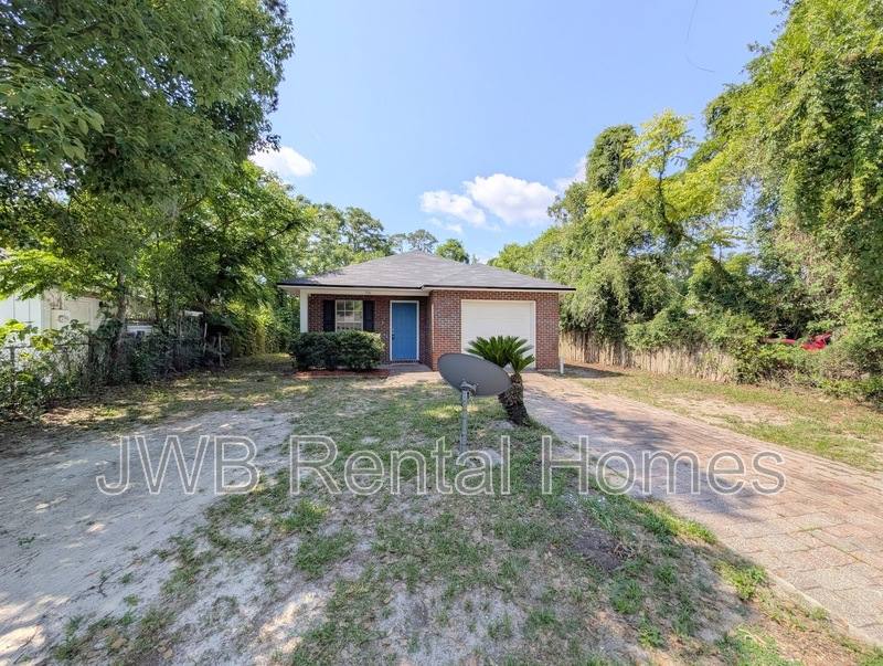 House for rent at 7730 Eaton Ave, Jacksonville, FL 32211