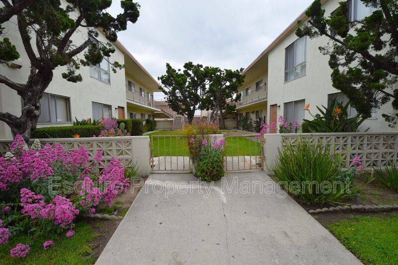 2050 N Ventura Rd #3, Oxnard, CA 93036