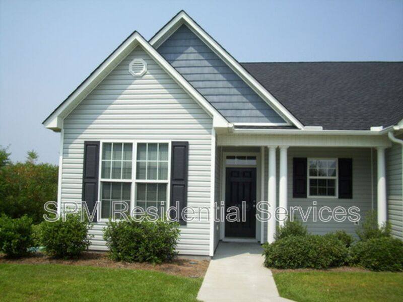 Townhouse for rent at 1009 Dandy Court, Leland, NC 28451