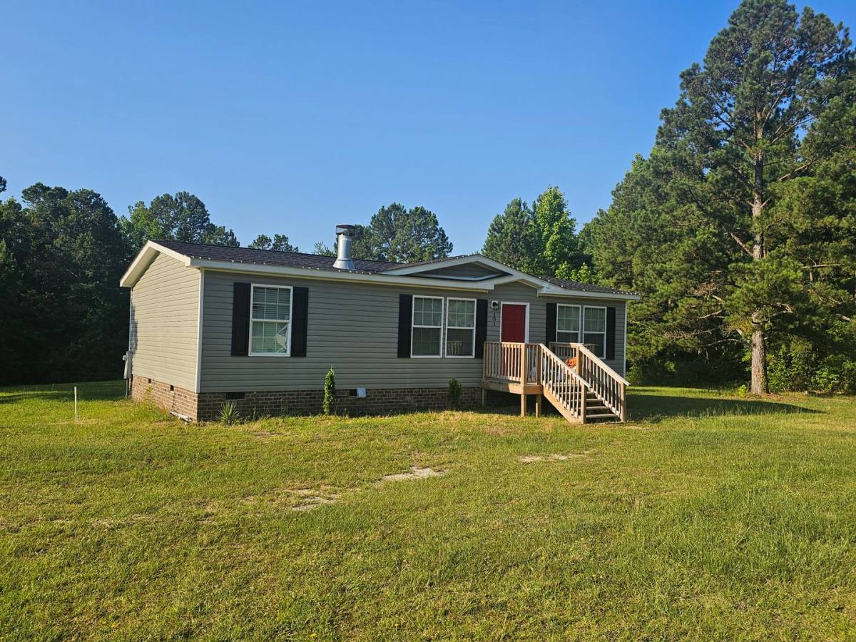 House for rent at 151 Dillon Lane, Sanford, NC 27332