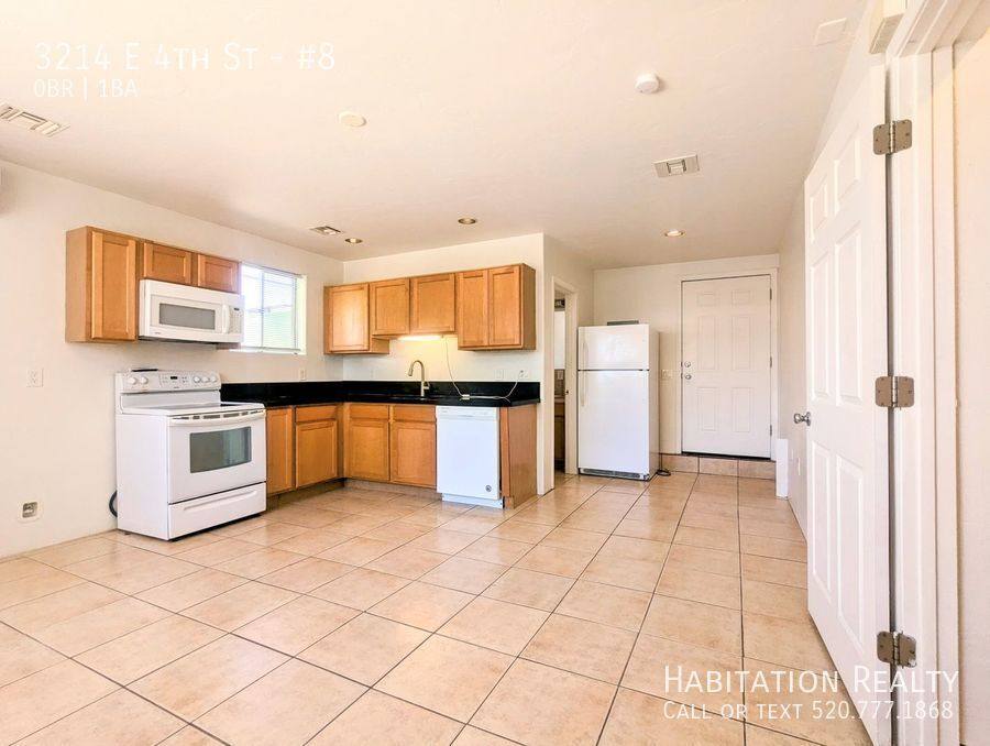 Apartment for rent at 3214 E 4th St #8, Tucson, AZ 85716