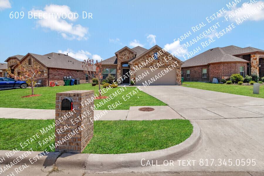 House for rent at 609 Beechwood Dr, Greenville, TX 75402