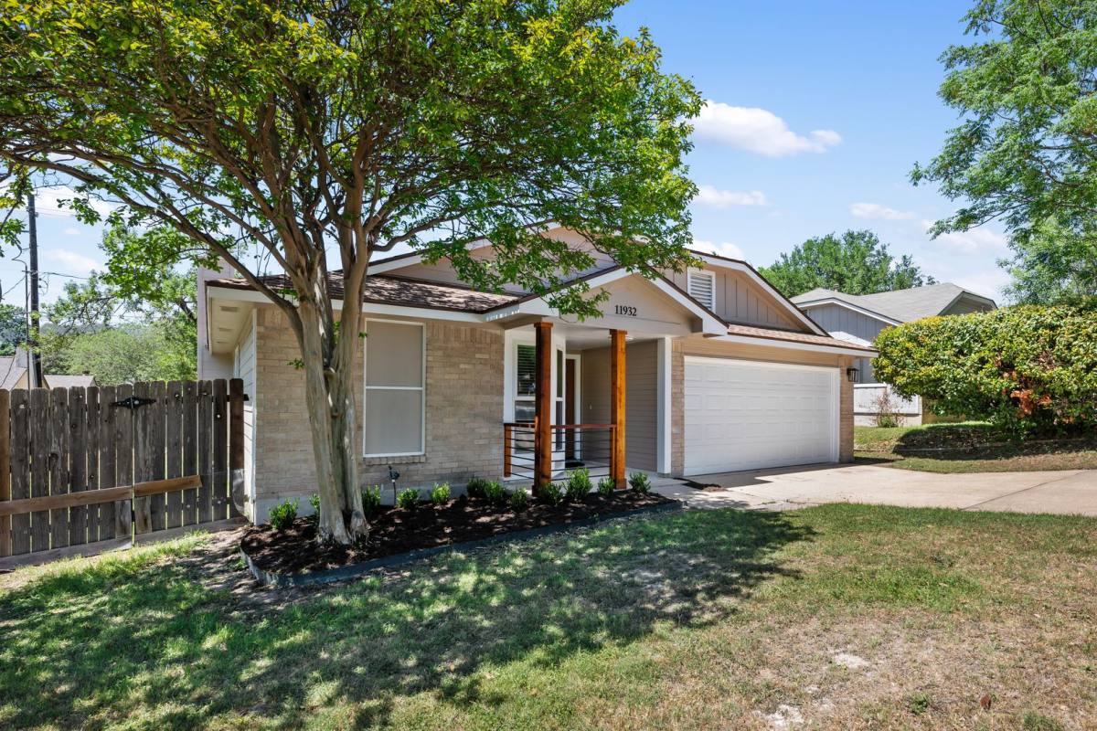 House for rent at 11932 Shropshire Blvd, Austin, TX 78753