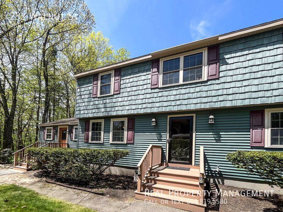 House for rent at 231 Walnut St, Rochester, NH 03867