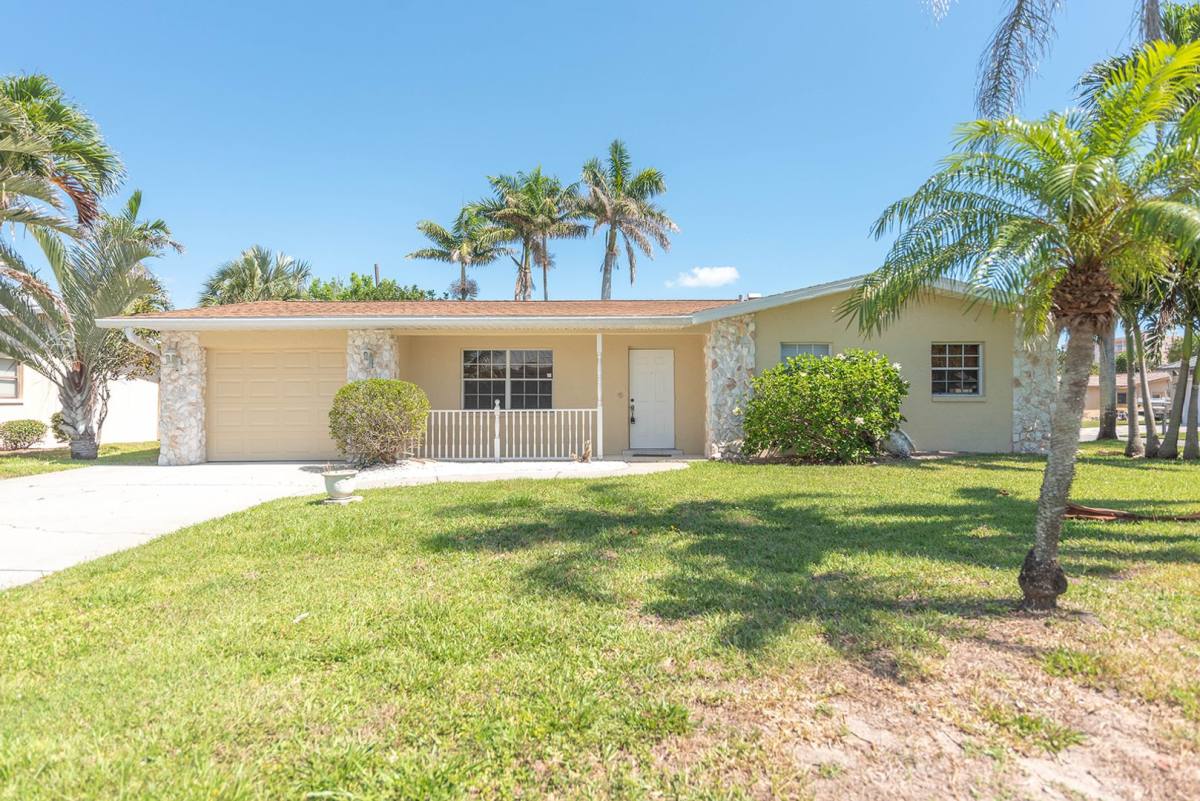 House for rent at 222 Brian Dr, Indialantic, FL 32903