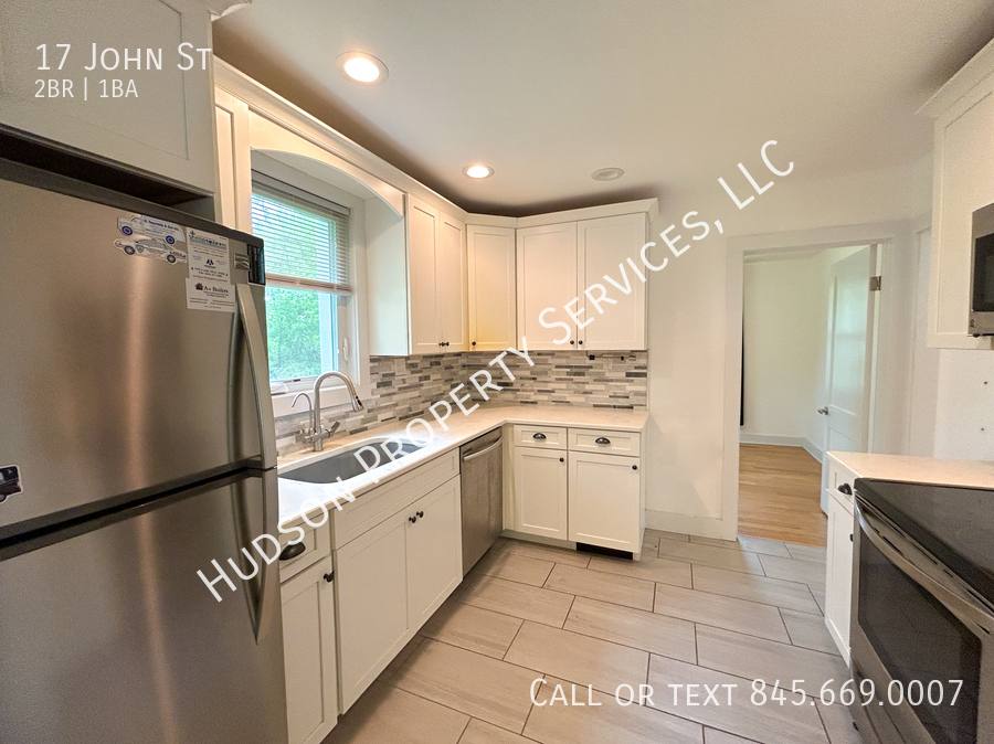 House for rent at 17 John St, New Windsor, NY 12553