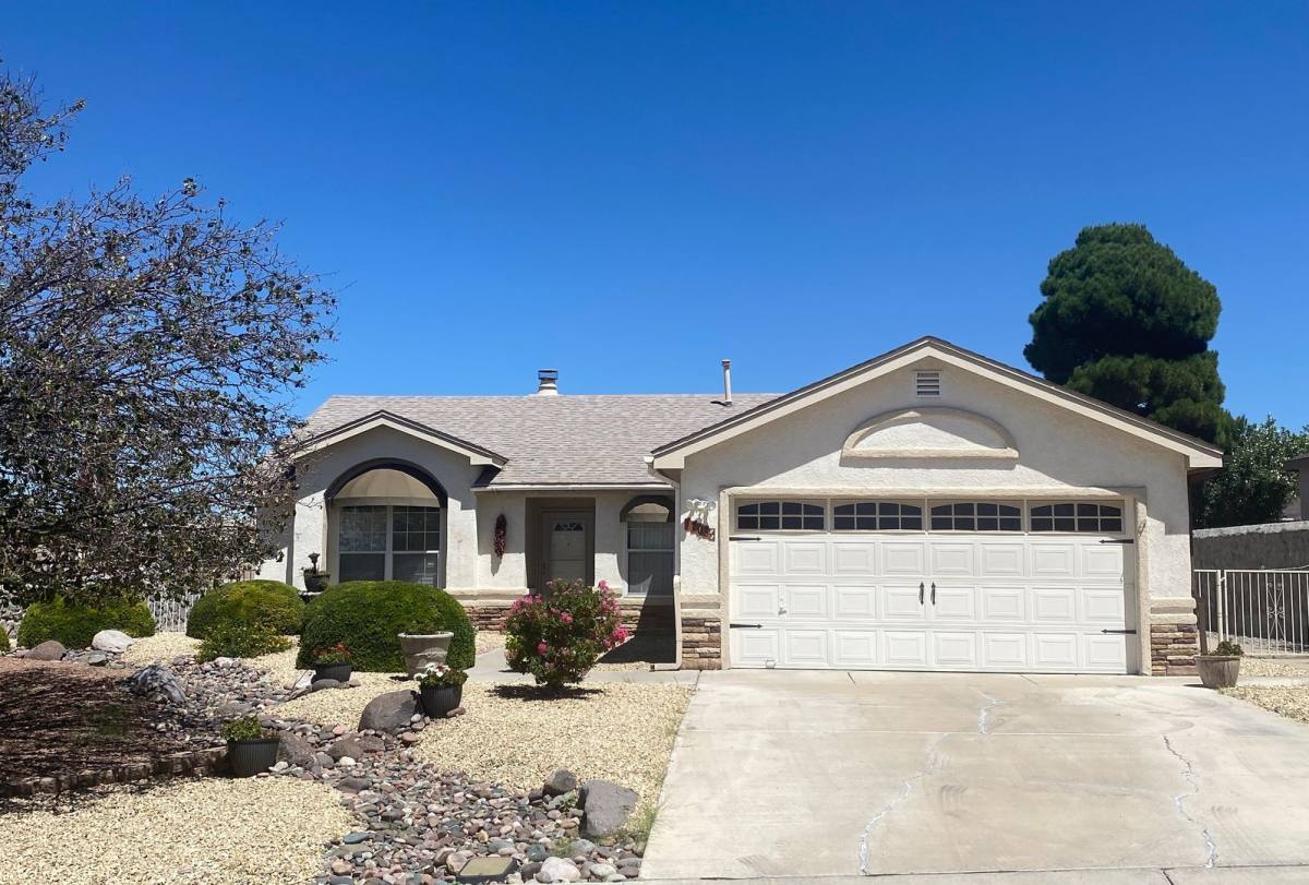 House for rent at 703 City View Dr, Las Cruces, NM 88011
