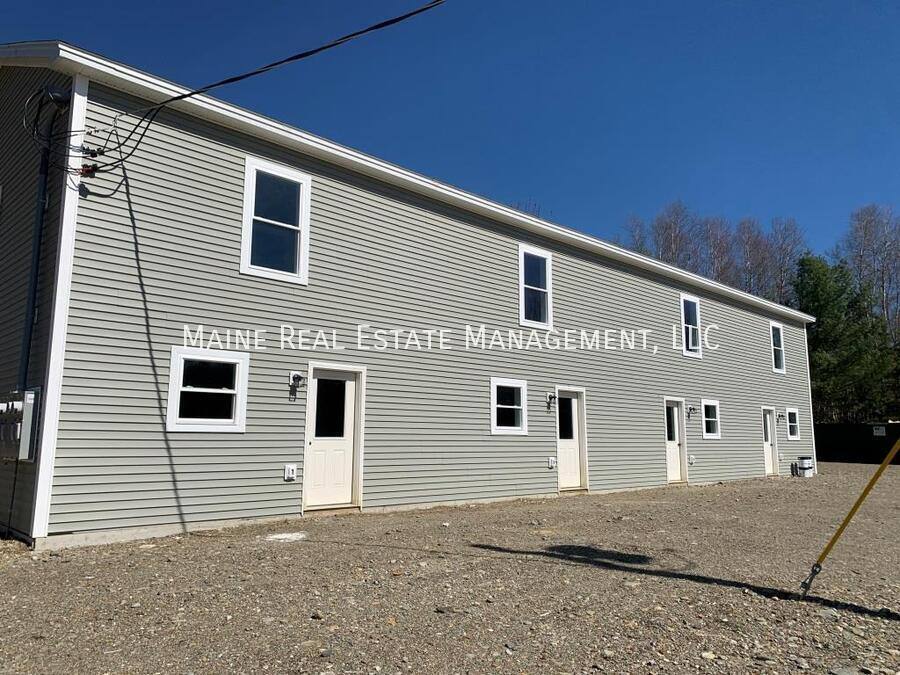 Townhouse for rent at 599 Pine Tree Rd #1, Bangor, ME 04401