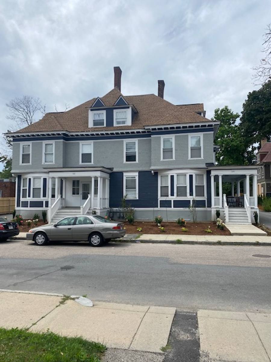 Apartment for rent at 102-104 Merrick St, Worcester, MA 01609