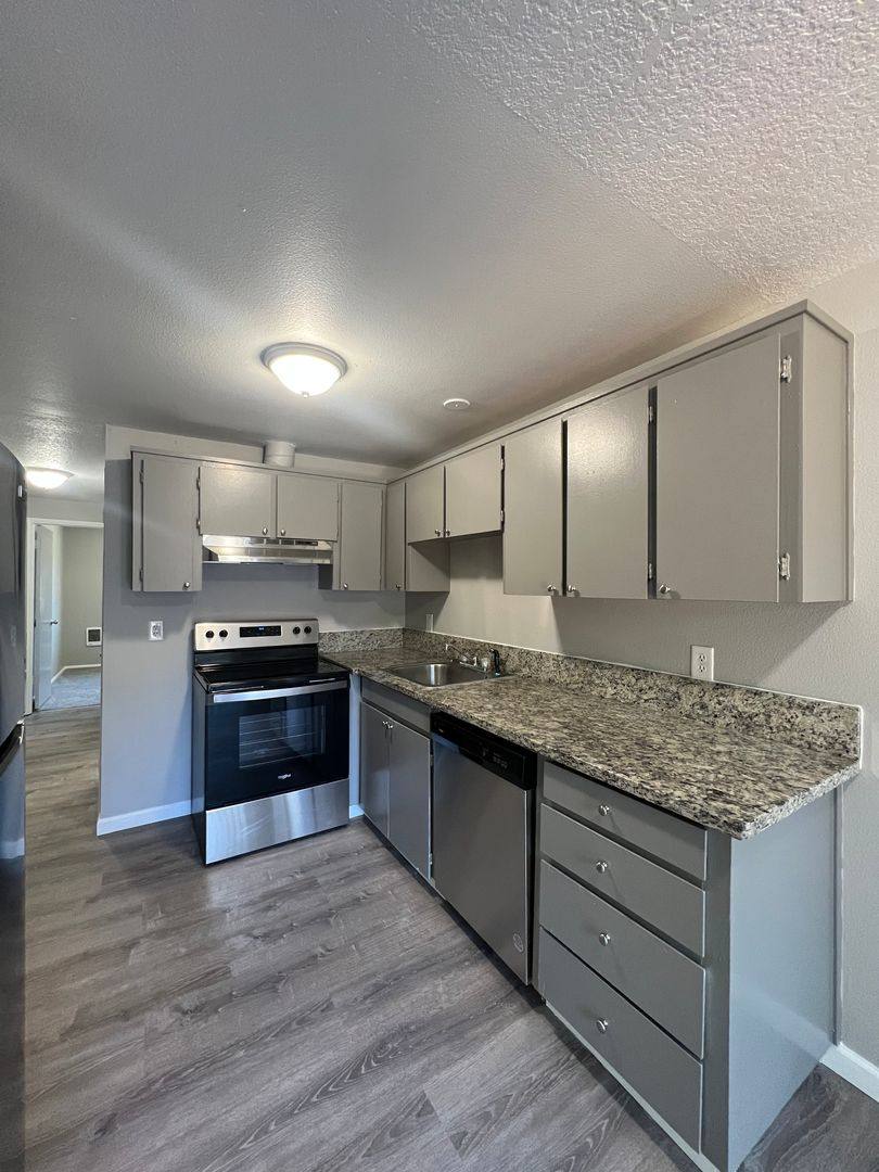 Apartment for rent at 223 NE 162nd Ave, Portland, OR 97230
