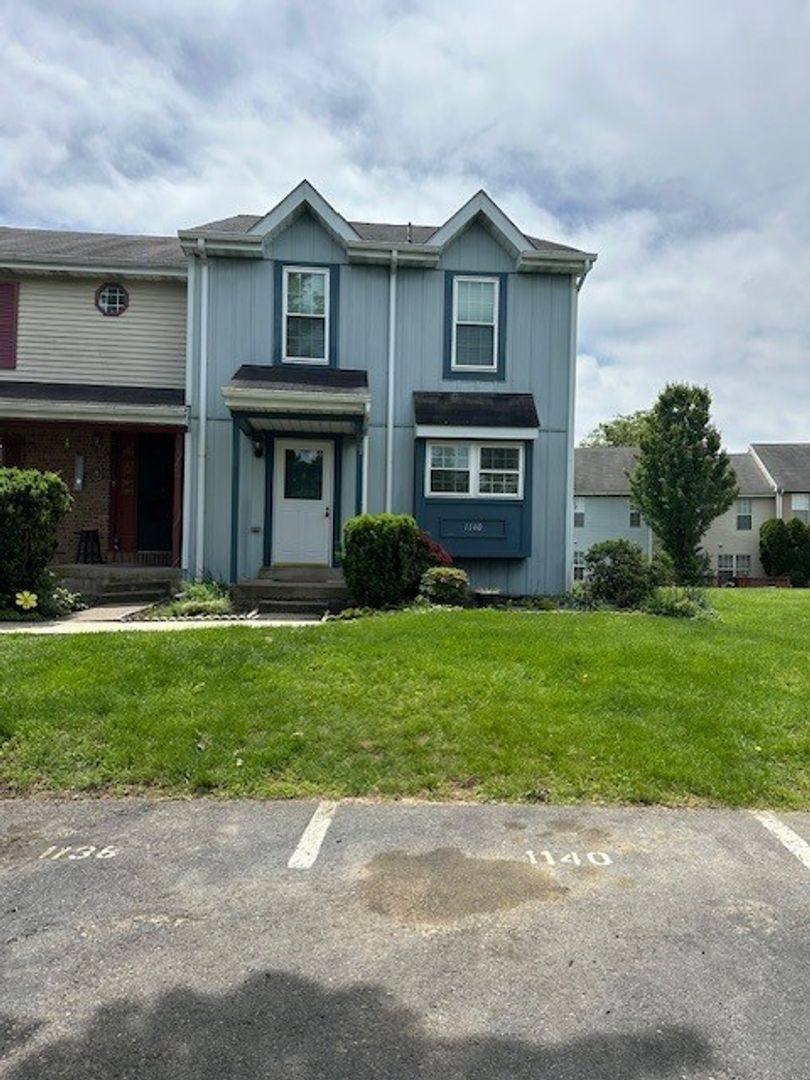 Townhouse for rent at 1140 Hedgerow Lane, Harrisburg, PA 17111
