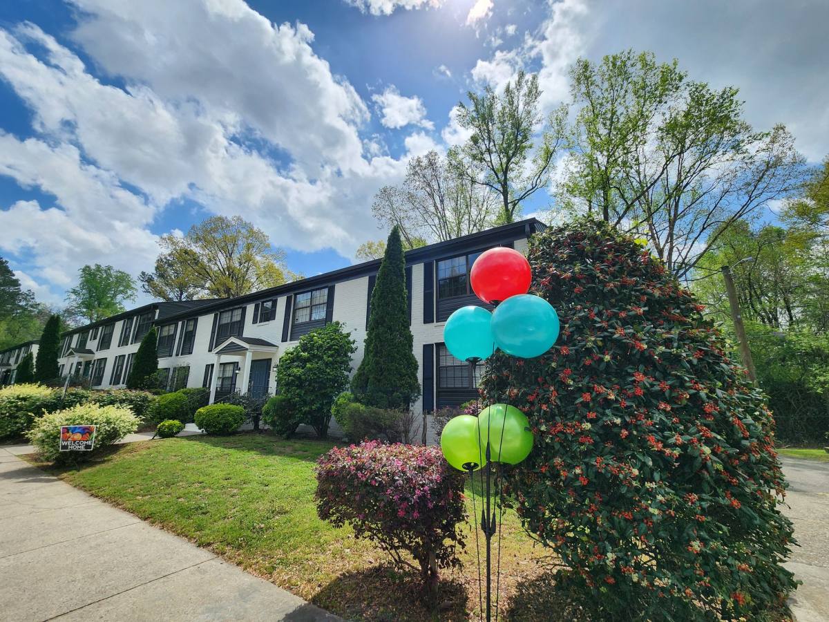 Apartment for rent at 1219 W Emery St, Dalton, GA 30720