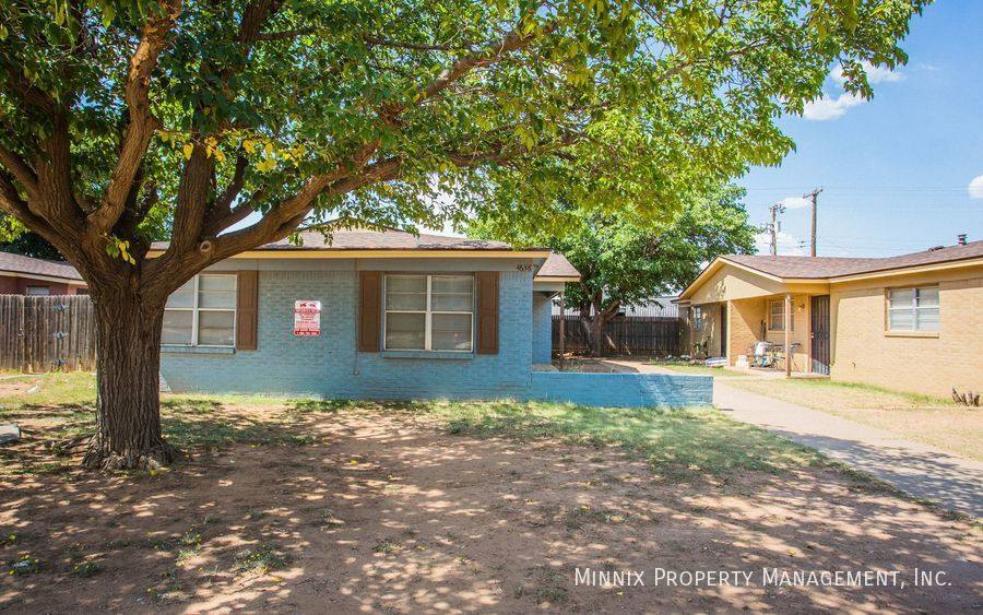 Townhouse for rent at 4642 52nd St #B, Lubbock, TX 79414