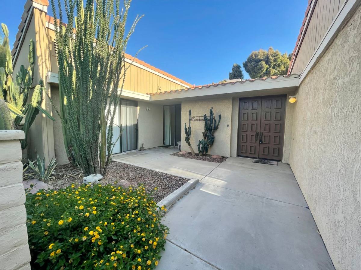House for rent at 72462 Doheney Dr, Rancho Mirage, CA 92270
