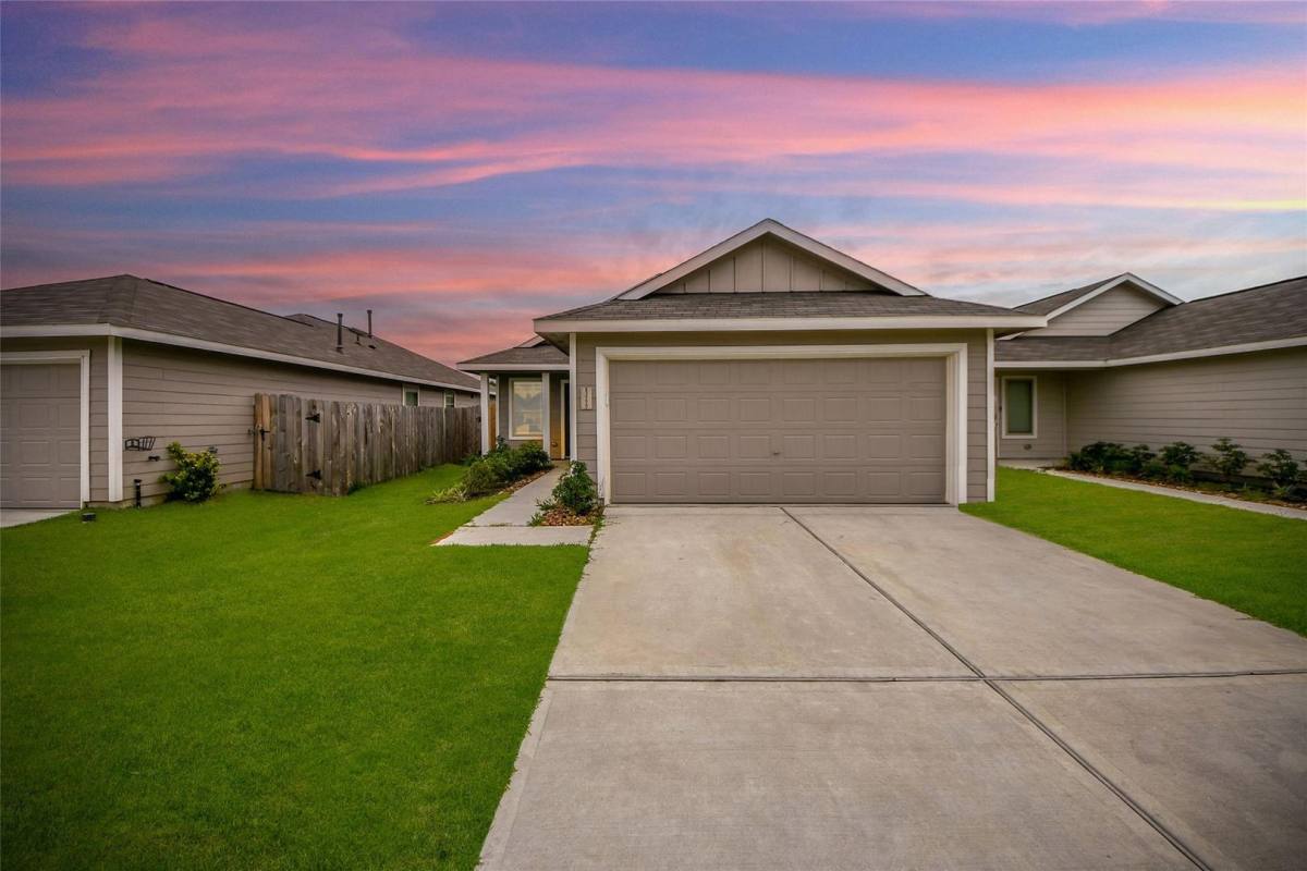 House for rent at 13777 Kit Run, Splendora, TX 77372