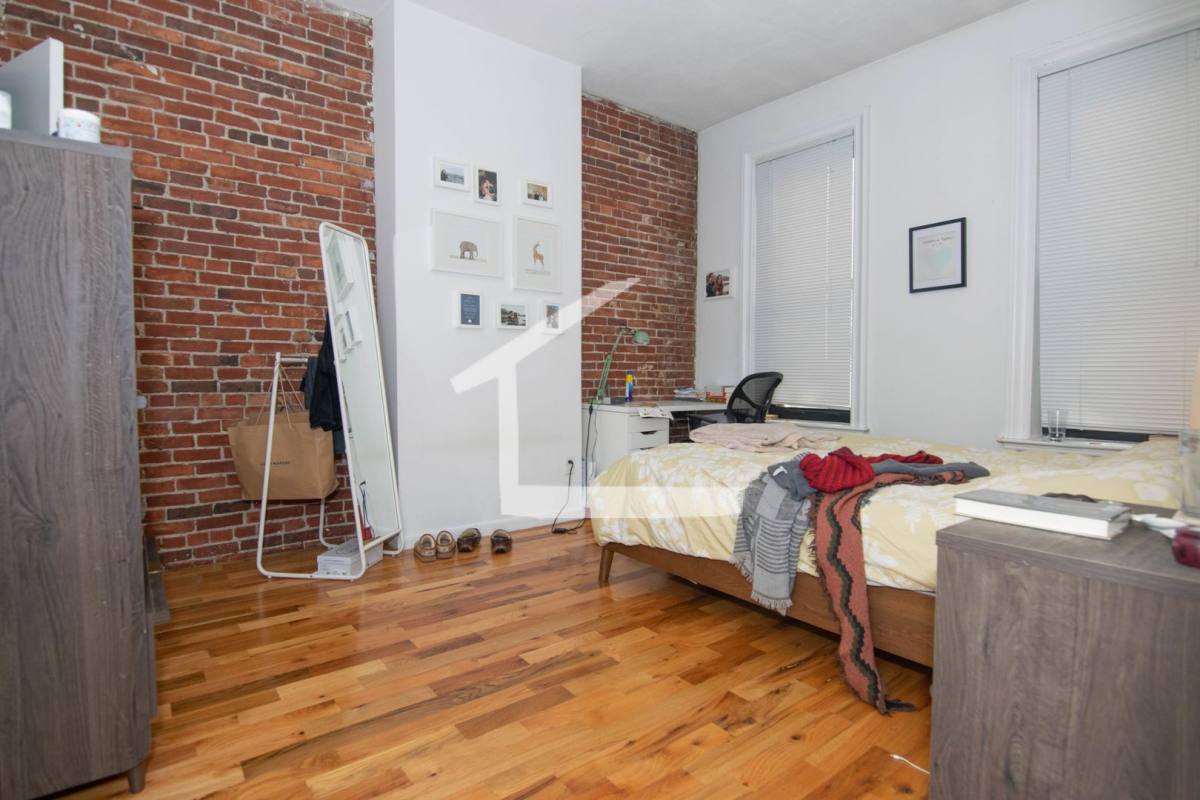 Apartment for rent at 23 Cortes St #16, Boston, MA 02116