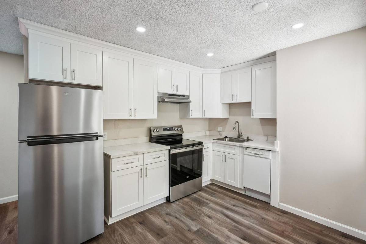 681 Bellflower Ave, Sunnyvale, CA 94086