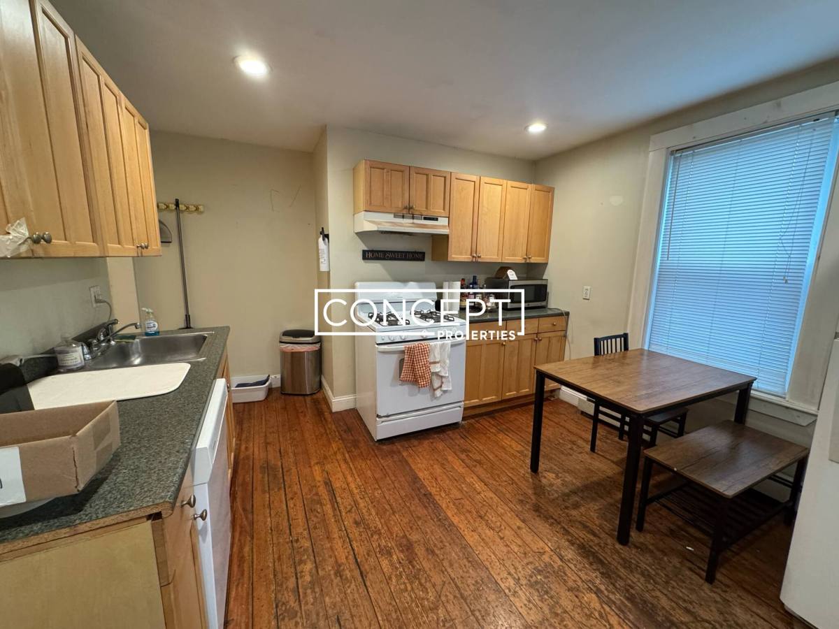 Apartment for rent at 64 Pleasant St #2CP, Cambridge, MA 02139