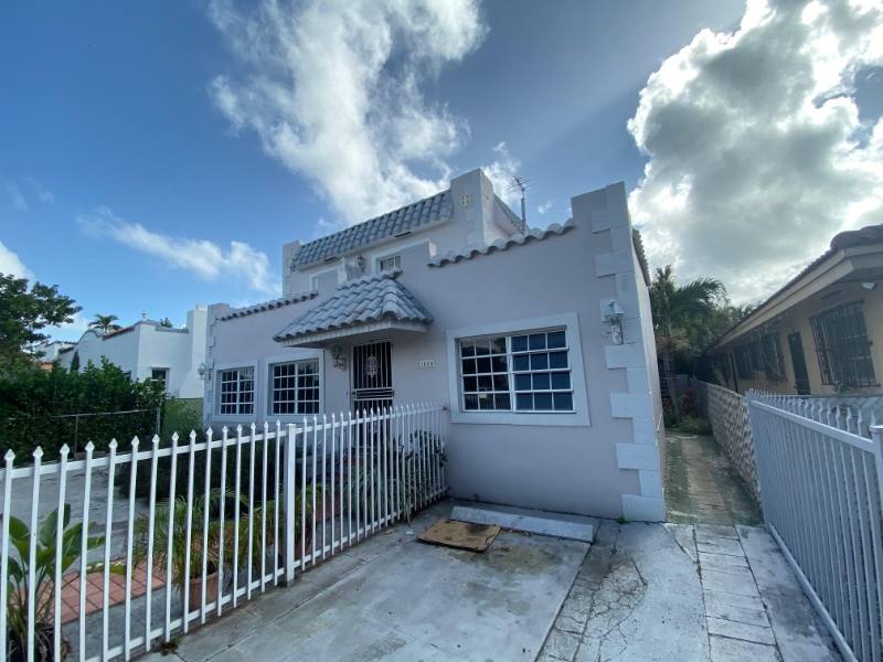 Apartment for rent at 1664 SW 9 St, Miami, FL 33135