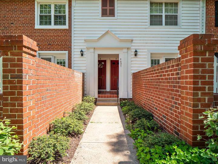 Condo for rent at 4607 28th Rd S, Arlington, VA 22206