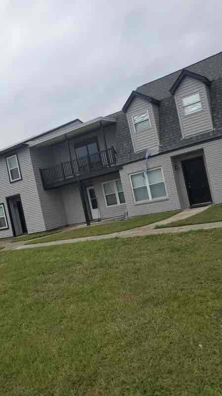 Townhouse for rent at 40468 W Hernandez Ave #2, Prairieville, LA 70769