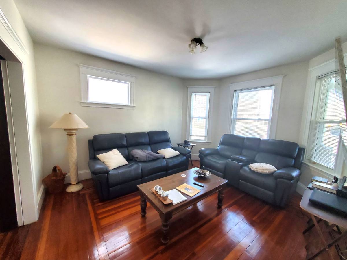 Apartment for rent at 250 Belgrade Ave #U1, Roslindale, MA 02131