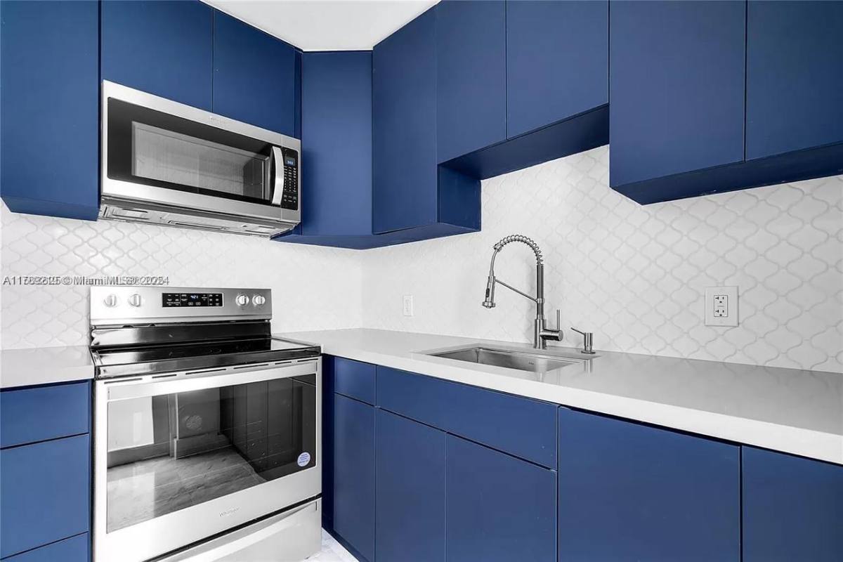 Apartment for rent at 1150 Euclid Ave #306, Miami Beach, FL 33139