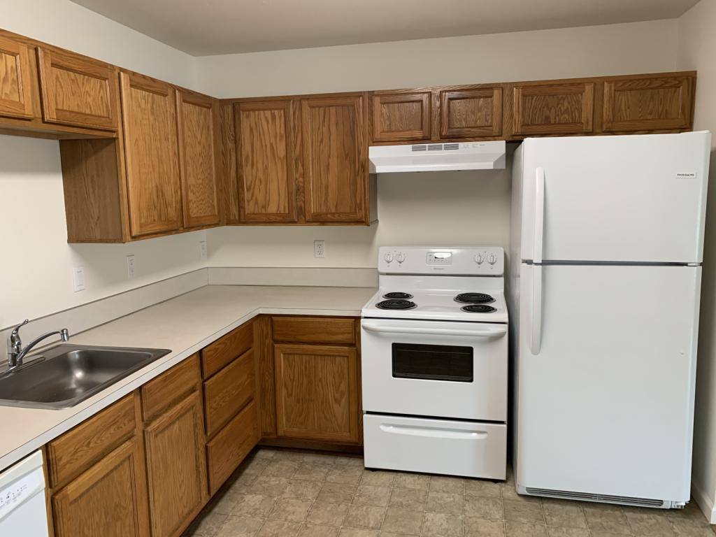 Apartment for rent at 221 NW 3rd St #1, Newport, OR 97365