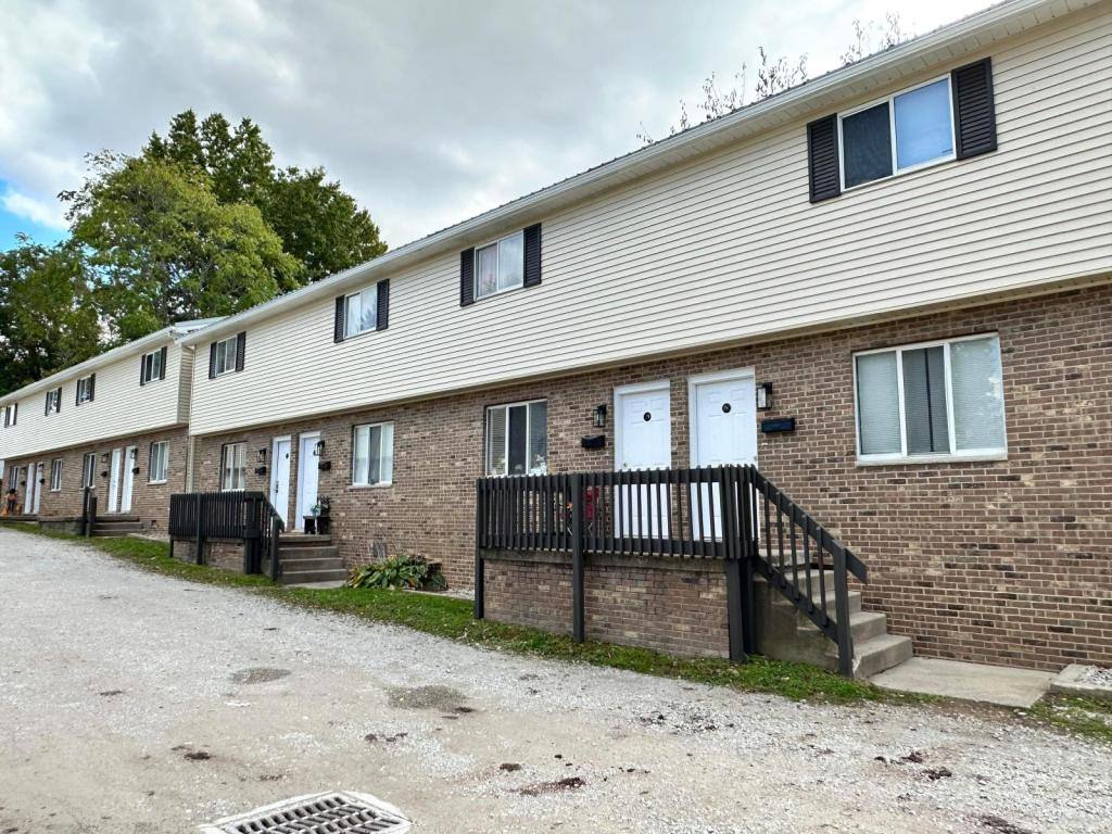 Townhouse for rent at 2608 N Avery St, Parkersburg, WV 26104