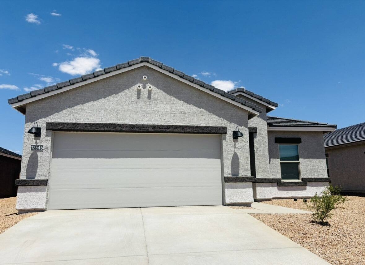 House for rent at 12546 W Barnett Farms Dr, Marana, AZ 85653