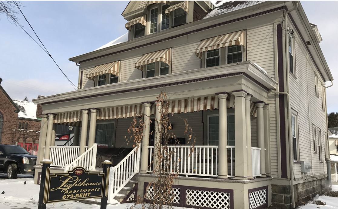 Apartment for rent at 1046 Liberty St #1, Franklin, PA 16323