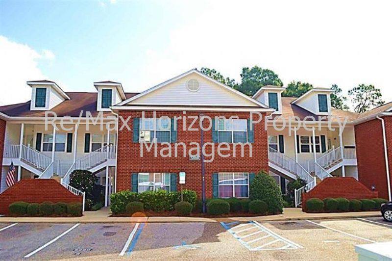 Apartment for rent at 5880 Spanish Trail #F, Pensacola, FL 32504