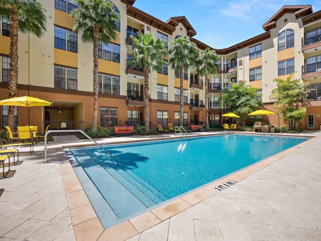 Apartment for rent at 4009 W Spruce St, Tampa, FL 33607