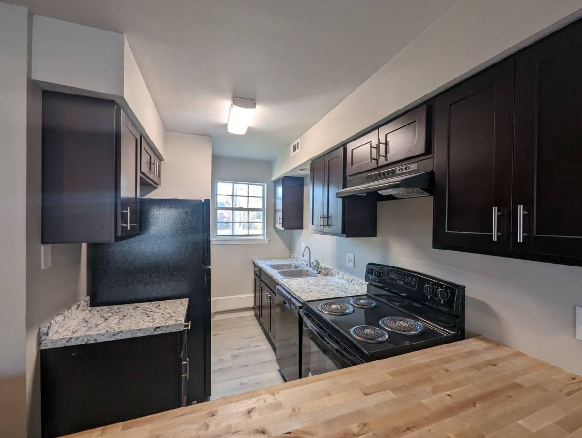 Apartment for rent at 591 E Boswell St #2, Batesville, AR 72501