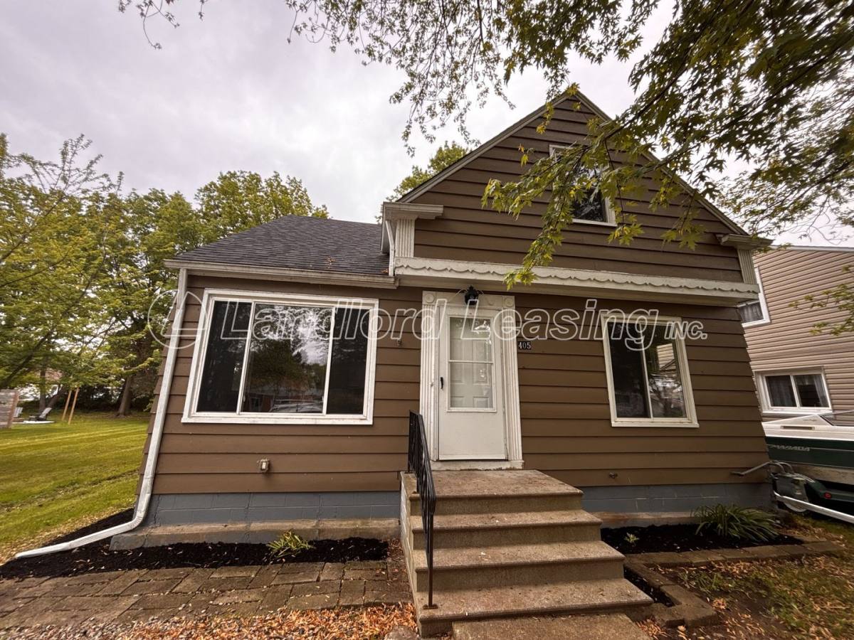 House for rent at 405 Niagara Rd, Vermilion, OH 44089