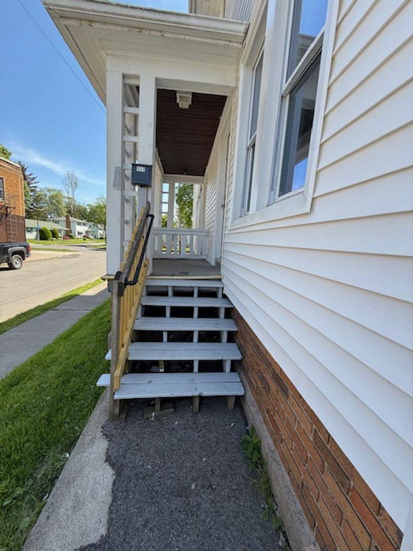 Apartment for rent at 1321 N St, Rochester, NY 14621