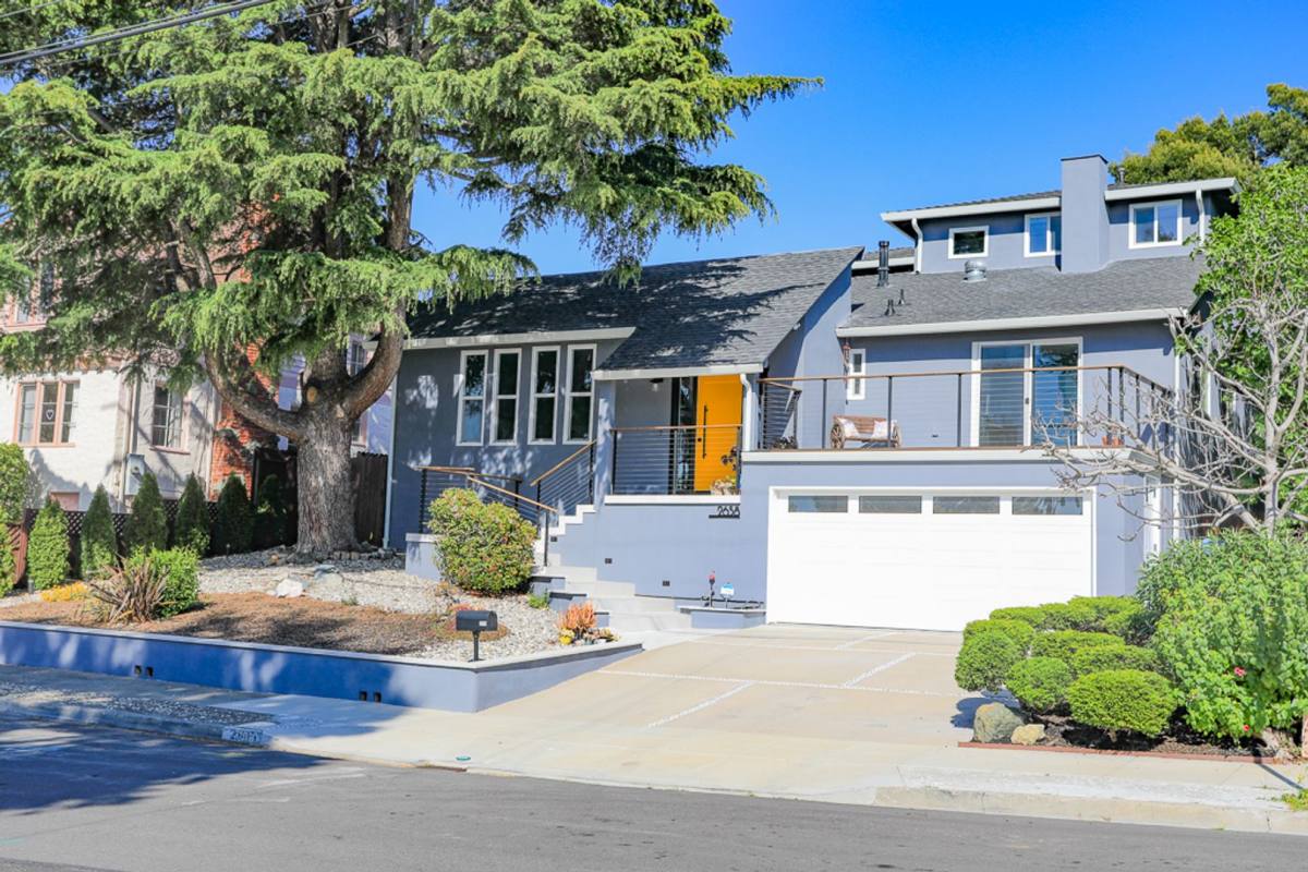 House for rent at 2658 Mira Vista Dr, Richmond, CA 94805