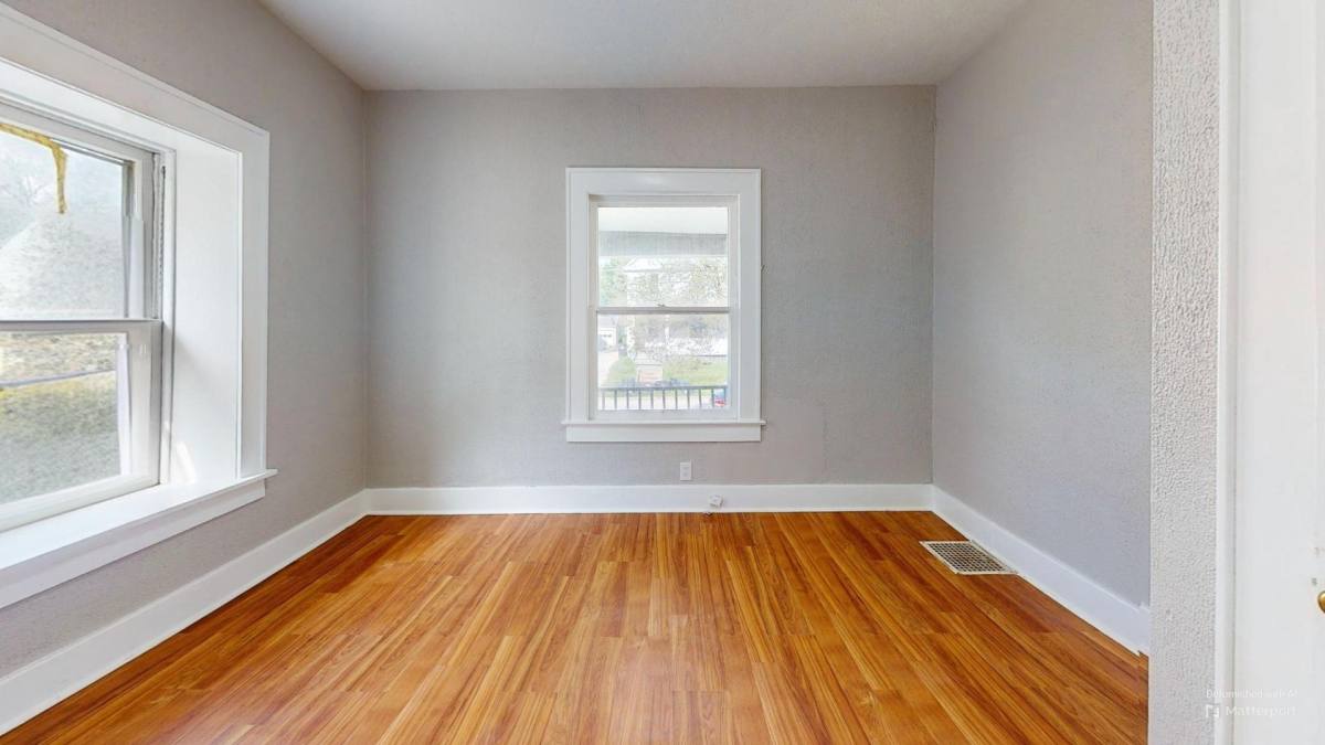 Apartment for rent at 2295 SW 11th St, Akron, OH 44314