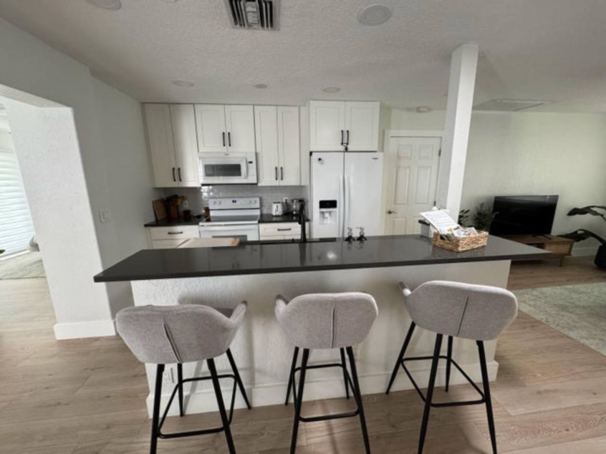 House for rent at 702 NE 10th Ave, Boynton Beach, FL 33435