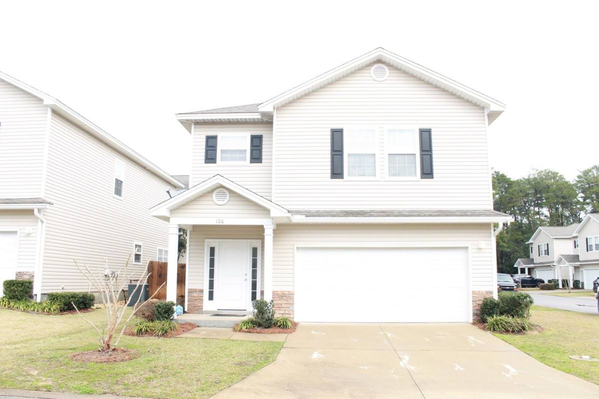 House for rent at 126 Farrah Ave, Niceville, FL 32578