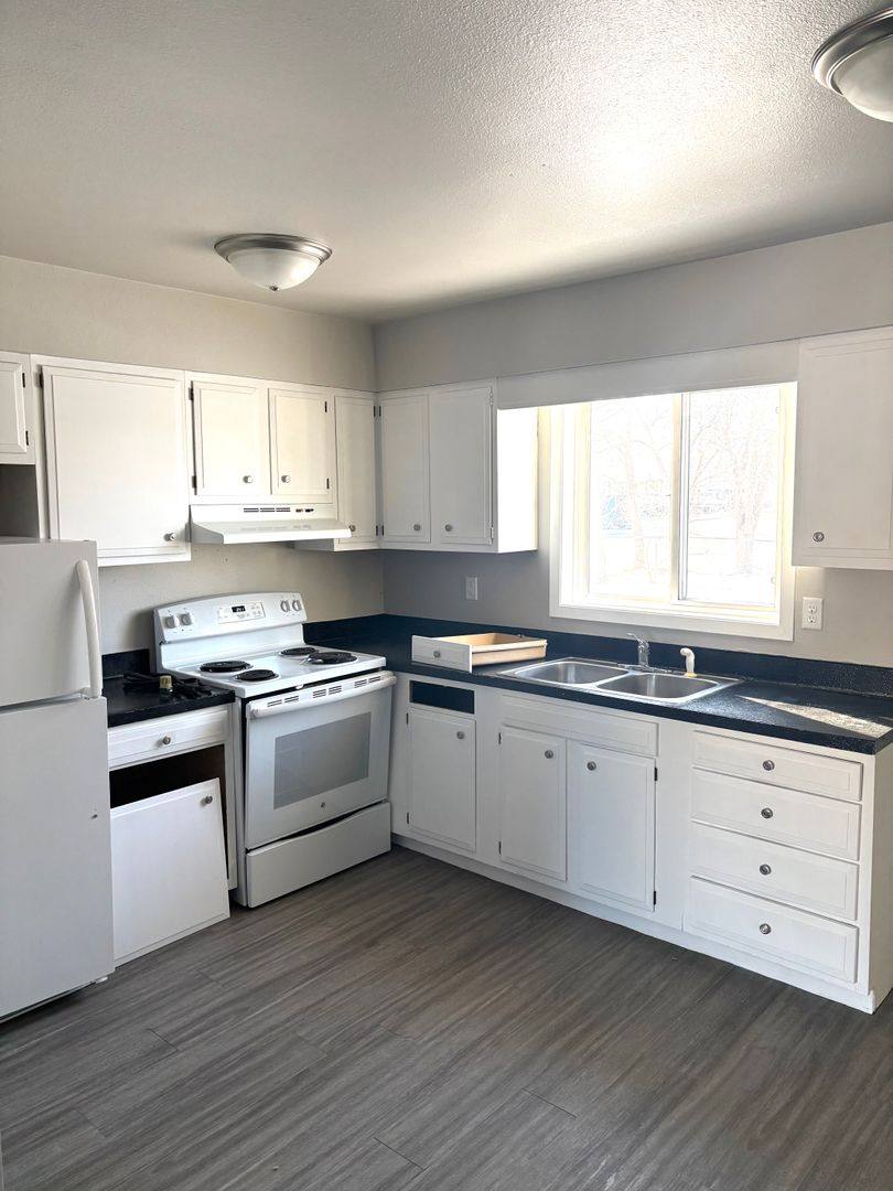 Apartment for rent at 1816 S Main, Minot, ND 58701